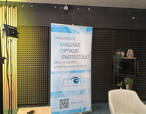 Szemüveget? Csak az optikából!