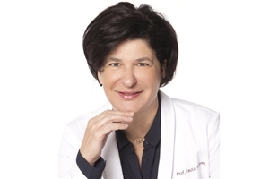 Portré – Prof. Dr. Csutak Adrienne