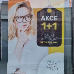 Kolbászból lenne a kerítés a tengerentúlon?
