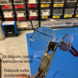 Szemüvegek és a Műhely V. - „A fejlődés maga a szakértelem.”